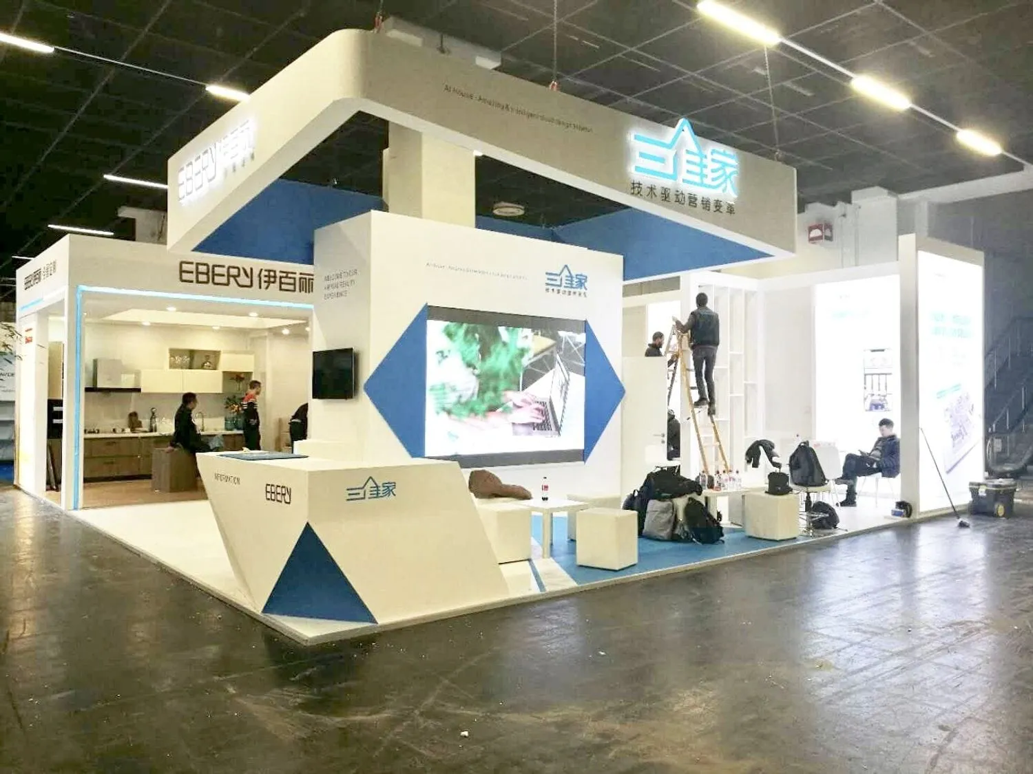 美国展览搭建公司为品牌国际化提供哪些支持(图1)